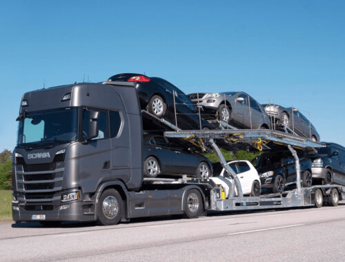 camión transportador de coches